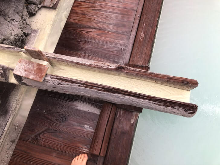 万座温泉豊国館の湯口